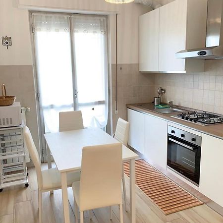 サヴォーナCasa Di Elisaアパートメント エクステリア 写真